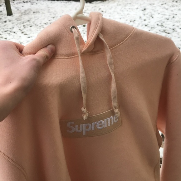 Supreme Peach Box Logo - Picture 1 of 5